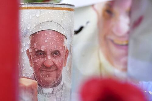 Francesco, due episodi di broncospasmo: come sta Bergoglio: "Situazione critica"
