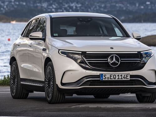 Mercedes EQD, l'elettrico intelligente