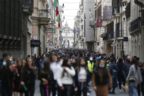 Cresce il risparmio degli italiani. Migliorano economia e senso di fiducia della popolazione