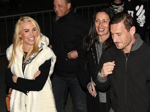 Francesco Totti restituisce le borse a Ilary Blasi ma lei si tiene i Rolex