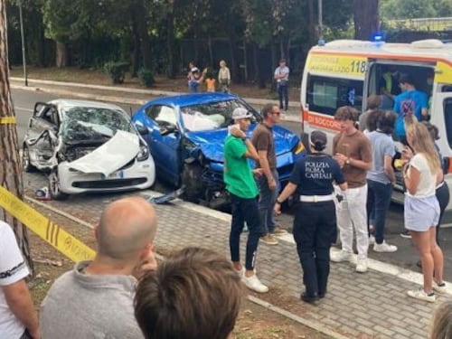 Incidente a Roma, il ragazzo alla guida della Lamborghini positivo ai cannabinoidi