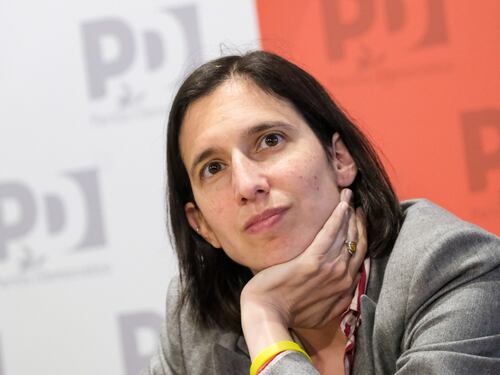 Armi all'Ucraina, il Pd di Elly Schlein si spacca anche a Bruxelles