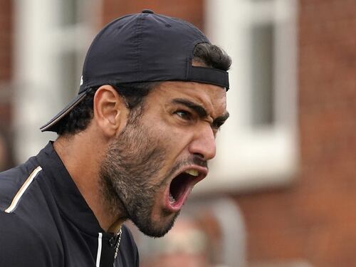 Wimbledon, Matteo Berrettini costretto al ritiro: è risultato positivo al Covid
