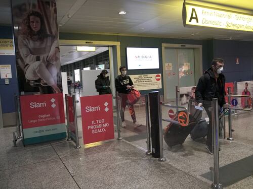 Passaporto sanitario, scoppia la guerra. Lombardia contro le isole