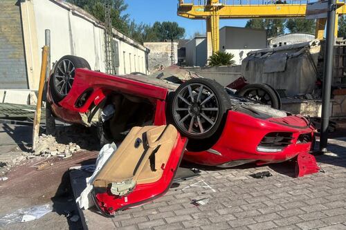 Tivoli, rubano una Porsche e si schiantano: un morto e due feriti gravi