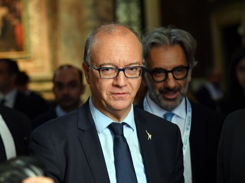 Scuola, al via l’Anno Scolastico 2026/2027: immessi in ruolo oltre 37 mila nuovi docenti, confermati 56 mila supplenti di sostegno