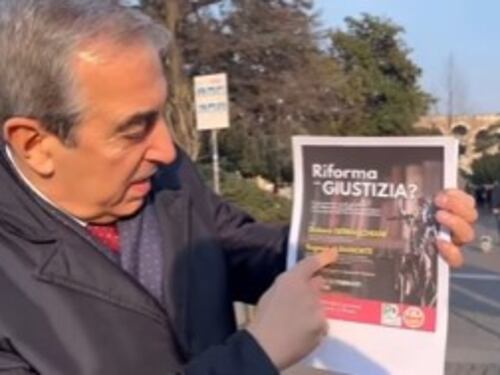 Toghe rosse in un circolo dem, Gasparri tuona: "Uso politico della Giustizia"