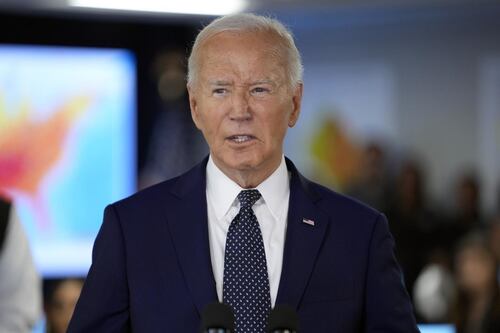 Usa, Dem "furiosi" per l'atteggiamento di Biden. Quegli aneddoti sul declino...