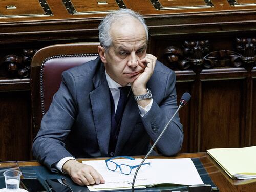 Naufragio Crotone, Piantedosi in Parlamento affronta l'opposizione