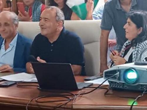 Giustizia, nella Riace di Mimmo Lucano stravince il Sì