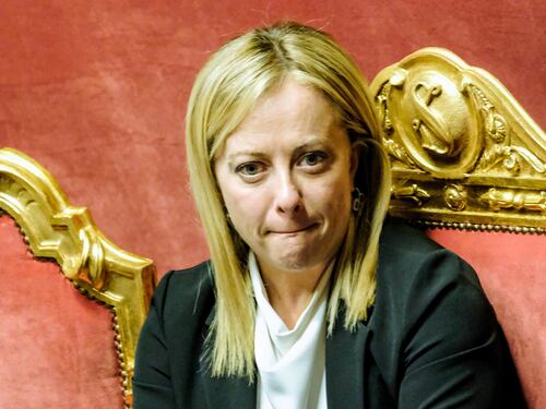 Telefonata tra Meloni e Scholz: impegno comune su energia, migranti e Ucraina