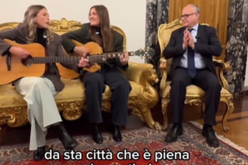 Roma, le Stereotipe e il Giubileo: "Città piena de cantieri". Poi spunta Gualtieri