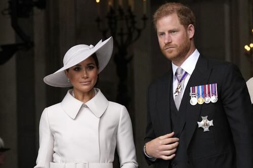 Il nuovo documentario di Harry e Meghan fa infuriare William: "Eredità di Diana dirottata"