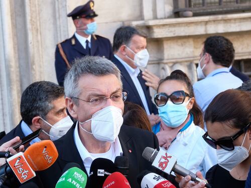 C'è una finestra per licenziare, l'allarme di Landini