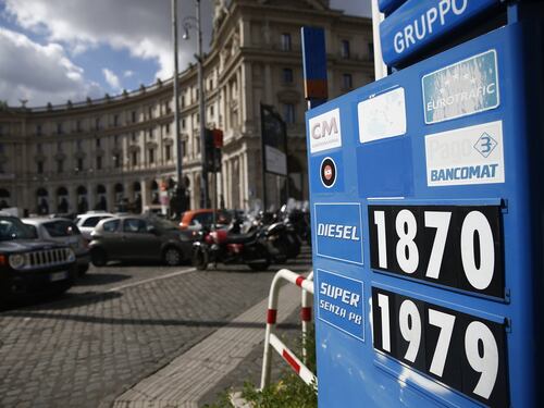La guerra in Ucraina presenta il conto agli italiani. Una tassa da 929 euro