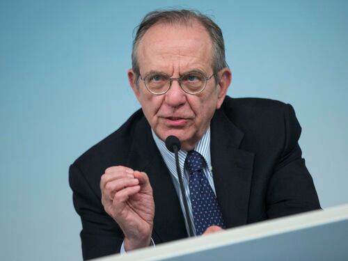Il governo salva le banche venete Dallo Stato 5 miliardi