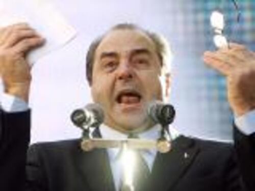 Levate il referendum a Tonino