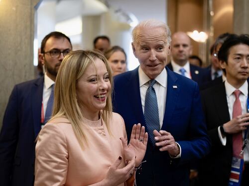 Meloni tra Biden e Kennedy junior. Bisignani: “L’idillio rischia di infrangersi sulla Via della Seta”