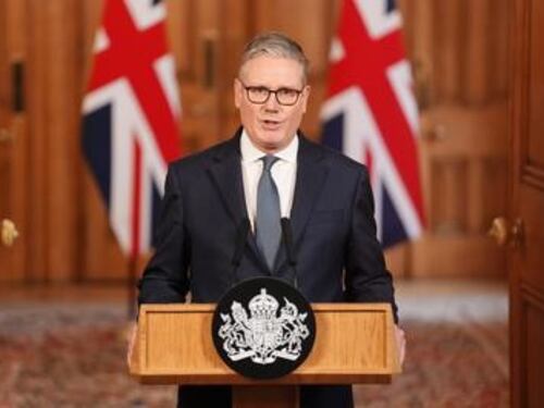 Cipro, drone contro la base inglese. Starmer concede uso delle piste ai caccia americani
