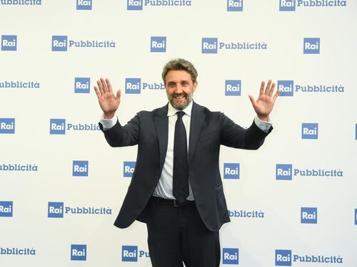 Flavio Insinna a rischio, giallo sull'Eredità di Frizzi