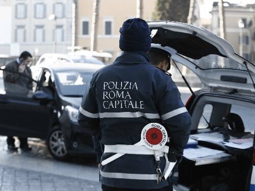 I Comuni non aderiscono allo sconto del governo e boicottano lo stralcio delle multe