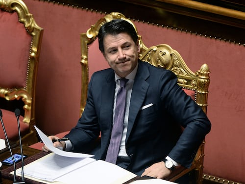 "Attivare il Mes contro il coronavirus". Conte fa infuriare i 5 stelle