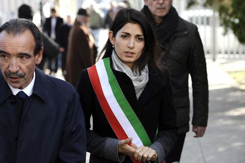 Raggi, sì al giudizio immediato. Si parte il 21 giugno (dopo la campagna elettorale)