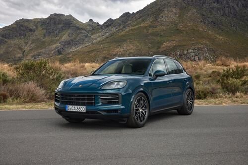 P Zero e Scorpion per la Porsche Cayenne