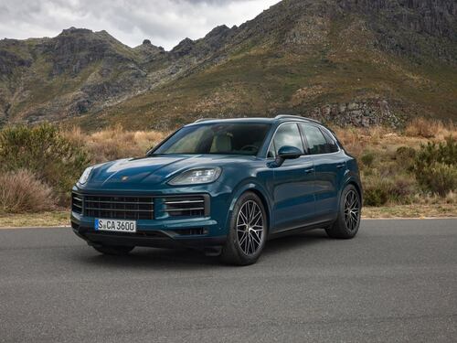 P Zero e Scorpion per la Porsche Cayenne
