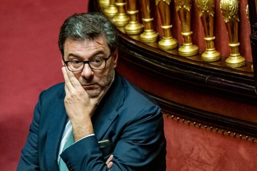 Combattere la recessione usando i risparmi: l'economia ripartirà
