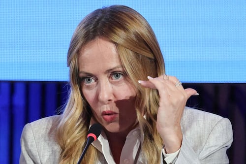 Pd, “Meloni Ciociara”. L’offesa in Consiglio comunale scatena la premier: dem umiliati