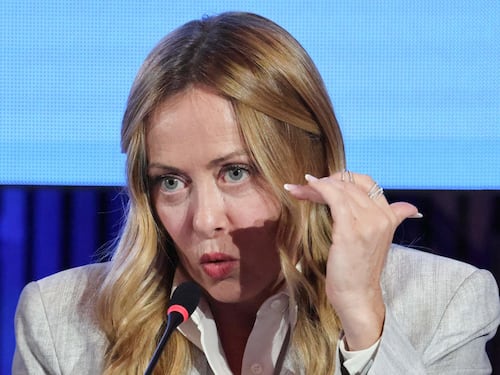 Pd, “Meloni ciociara”. L’“offesa” in Consiglio comunale scatena la premier: dem umiliati