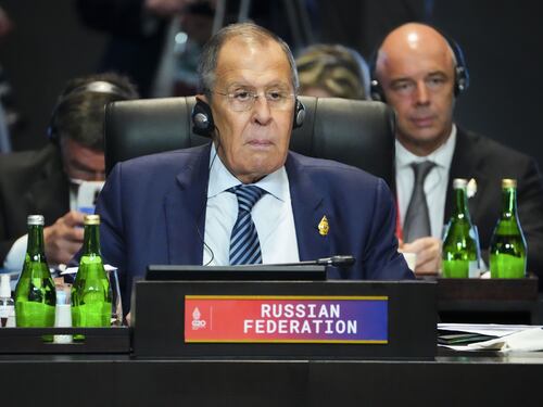 L'ospedale di Bali conferma: "Lavrov curato qui in terapia intensiva di cardiologia"