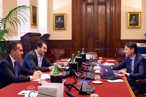 Si allungano i tempi per il governo. Conte incontra Di Maio e Salvini