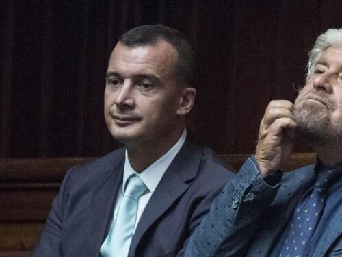 Non solo il master. L’affaire Casalino imbarazza i 5Stelle
