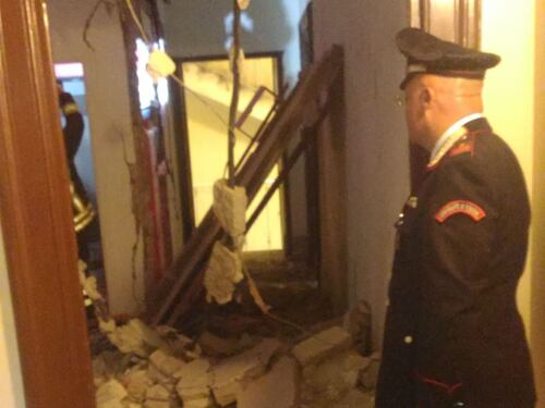 Esplosione in un B&B a due passi dal centro storico. Nessun ferito