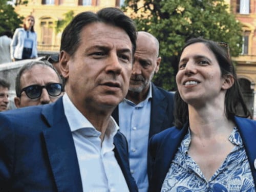 Povera Elly desaparecida e bullizzata da Conte. Le primarie sono un incubo