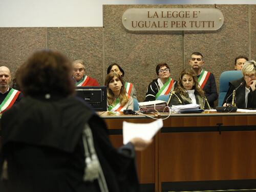 Mario Cerciello Rega, l'audio choc al processo e il suocero crolla in aula