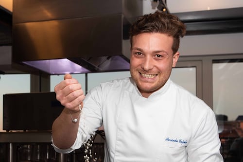 "Con il menu al buio seduco il palato"
