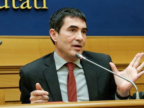 Il dietrofront di Fratoianni: "Hannoun non è mio amico. Tradisce i palestinesi"