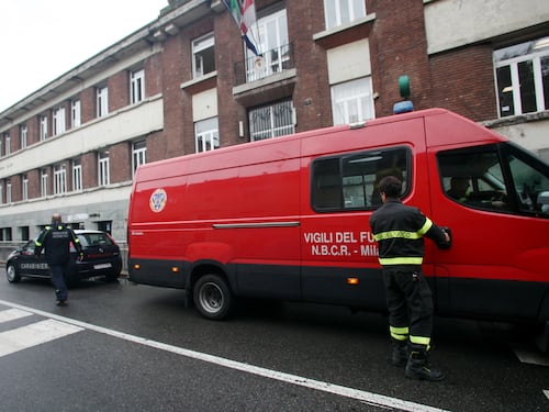 Spray al peperoncino a scuola: trenta intossicati