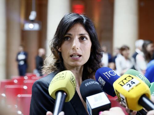 Virginia Raggi arruolata dalla "Sands Entertainment": di cosa si occuperà