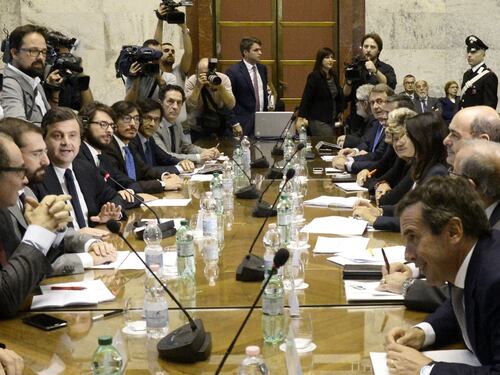 Tavolo Roma, ci sarà una cabina di regia. Sul piatto tre miliardi di euro