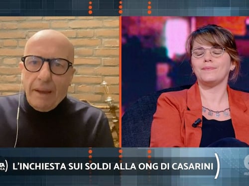 Sallusti impallina Casarini: "È come Corona", chi l'ha coperto di soldi