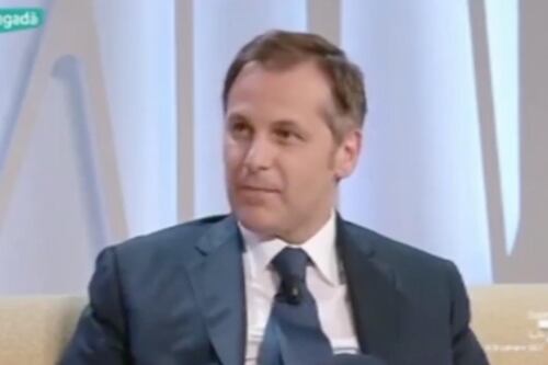 Il sottosegretario non ricorda il ministro del suo governo