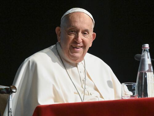 Papa Francesco e la “frociaggine”, c’è un nuovo capitolo: cosa ha detto sui seminaristi omosessuali