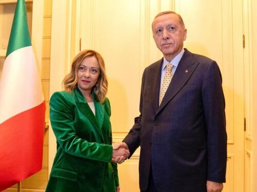 Meloni-Erdogan, verso l'intesa su flussi migratori dalla Libia. Il bilaterale a Istanbul