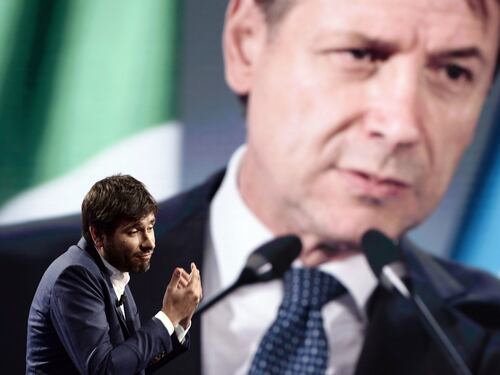 Di Battista si prepara a fare la festa a Conte. "Il suo momento è passato", retroscena sul terremoto M5s
