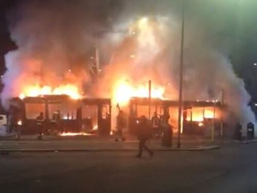 Autobus in fiamme a piazzale Clodio