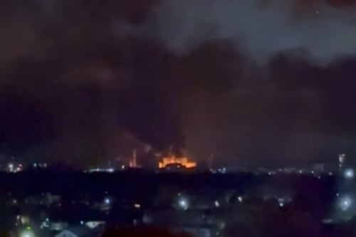 Pioggia di droni su Mosca, vittime e feriti. La risposta dei russi a Zaporizhzhia